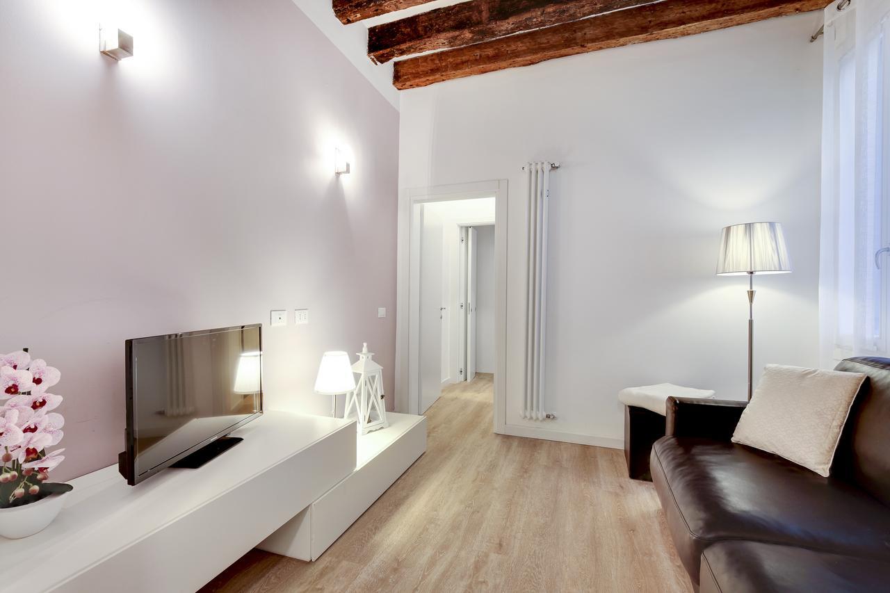 Botteri Palace Apartments By Wonderful Italy Venedig Eksteriør billede