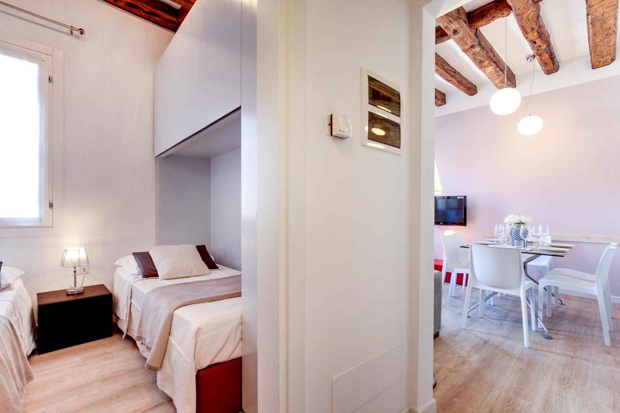 Botteri Palace Apartments By Wonderful Italy Venedig Eksteriør billede